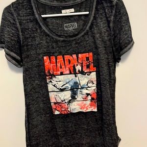 Marvel size Small shirt